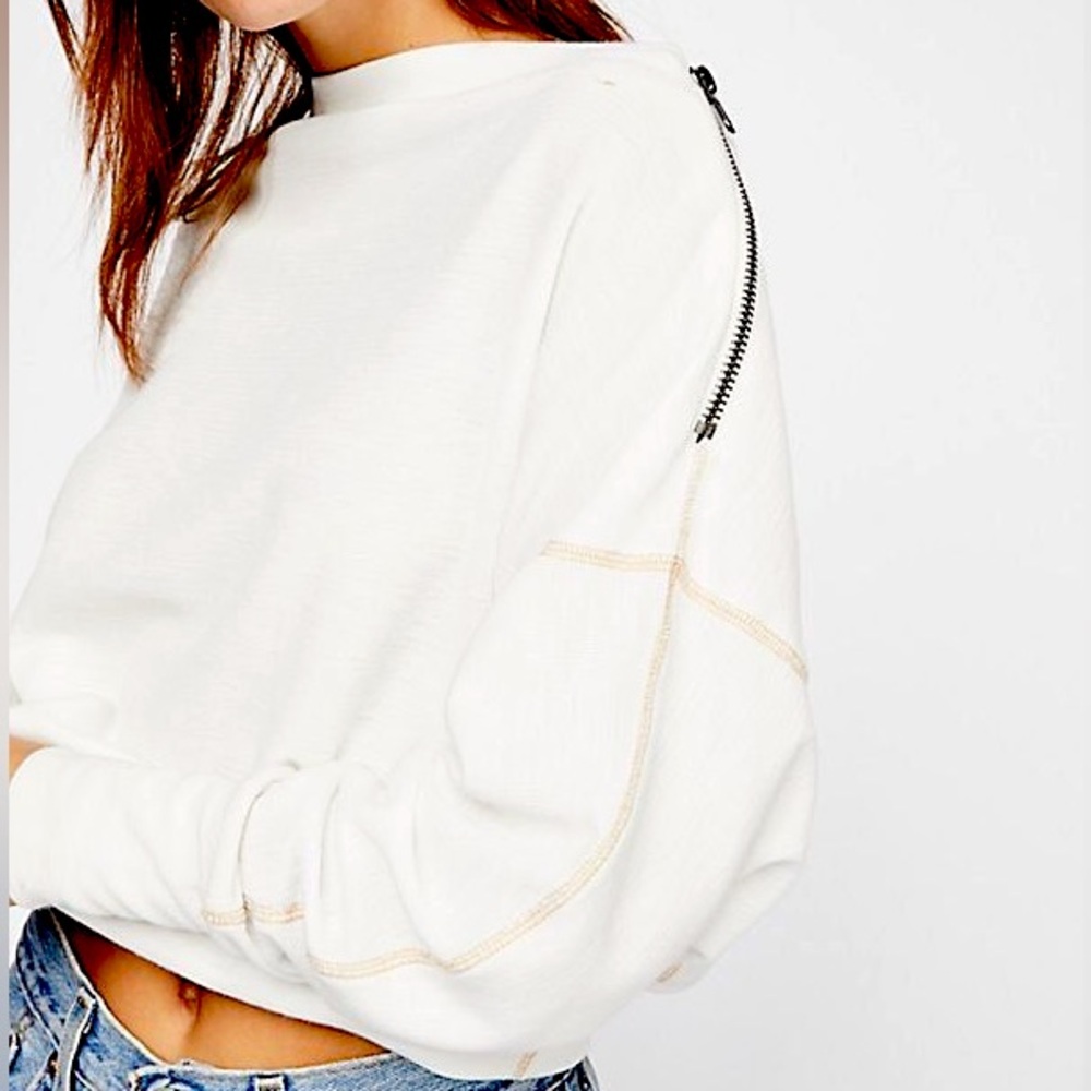 Women's White Zipper Detail Top